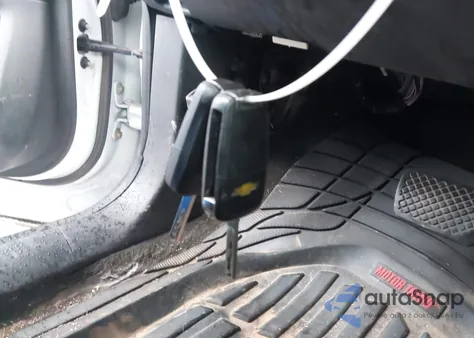 2015 Chevrolet Equinox 1Lt z USA, uszkodzony, nr VIN 2GNALBEK6F1173608